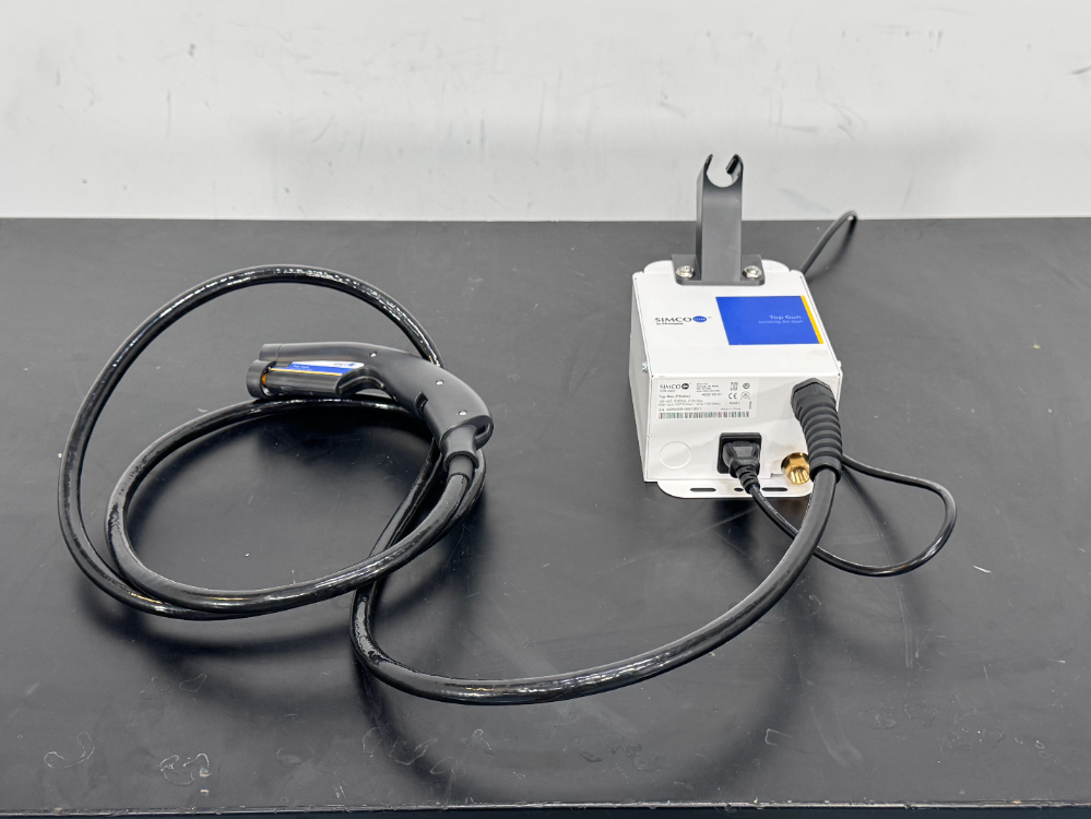 Image of Simco Ion Top Gun Ionizing Air Gun